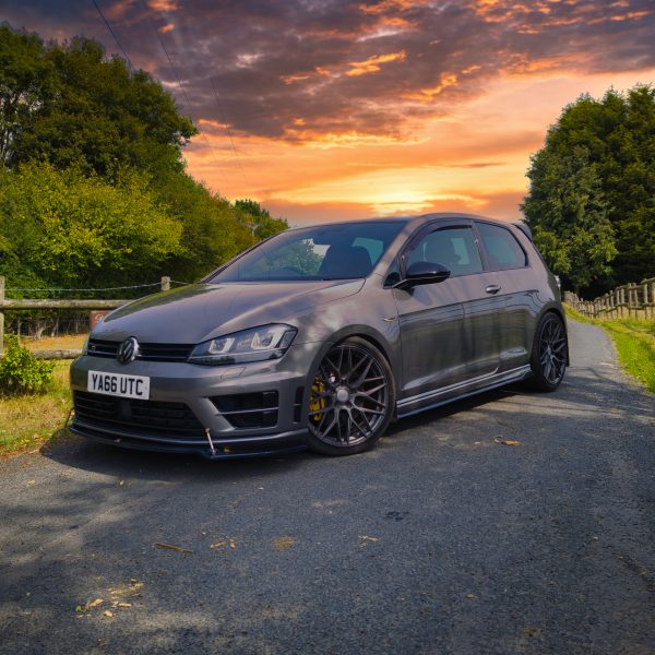 Volkswagen Golf R